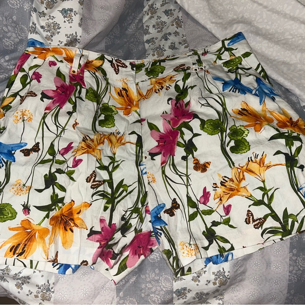 INC International Concepts High Waist Floral Women's Shorts - Multicolor